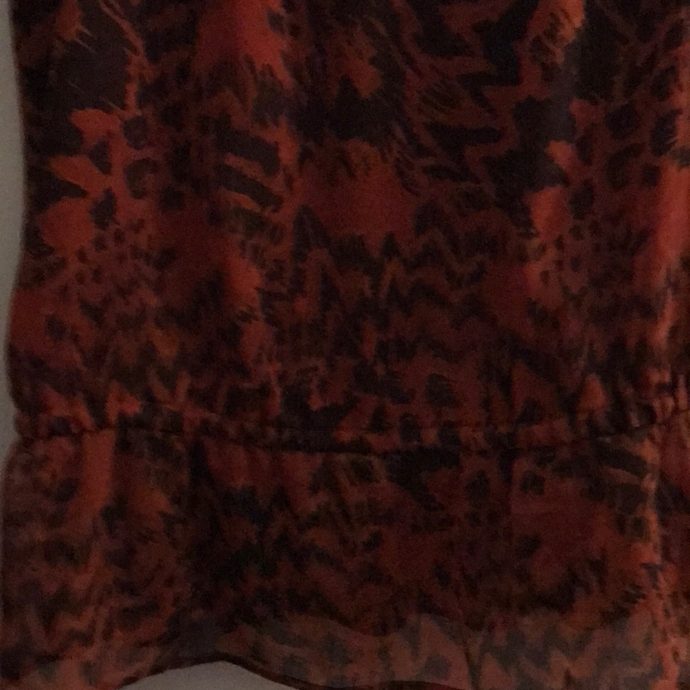 Top - Picture 2 of 4